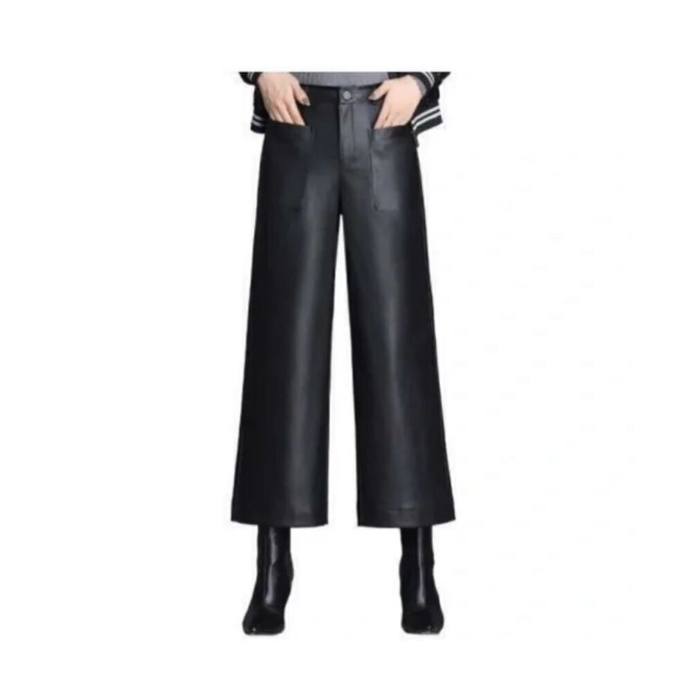 NWT CeCe Women’s Faux Leather Cropped black Wide Leg‎ Pants Silver Smoke medium